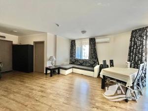 Prodej bytu 2+kk, Nesebar, Bulharsko, 72 m2