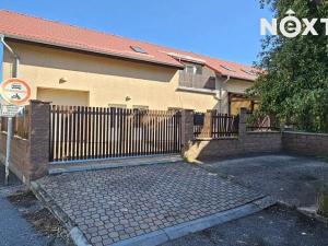 Pronájem obchodního prostoru, Tábor, U Jednoty, 140 m2