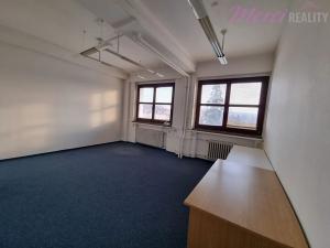 Pronájem kanceláře, Uherské Hradiště, Tř. Maršála Malinovského, 23 m2