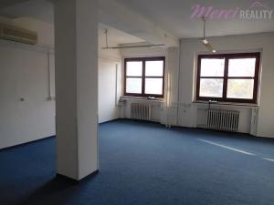 Pronájem kanceláře, Uherské Hradiště, Tř. Maršála Malinovského, 23 m2