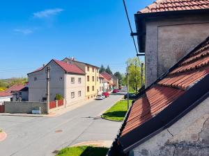 Prodej vily, Kamenné Žehrovice, Revoluční, 280 m2