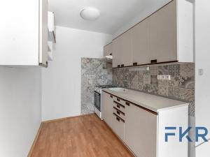 Prodej bytu 2+kk, Praha - Prosek, Zárybská, 42 m2