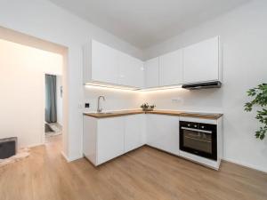 Prodej bytu 2+kk, Praha - Strašnice, Průběžná, 49 m2