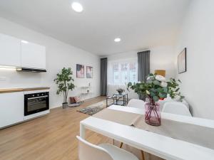 Prodej bytu 2+kk, Praha - Strašnice, Průběžná, 49 m2
