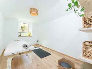 Pronájem kanceláře, Praha - Vinohrady, U Kanálky, 28 m2