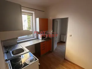 Pronájem bytu 2+1, Liberec, Javorová, 52 m2