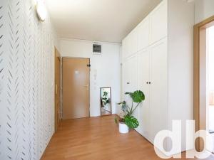 Pronájem bytu 4+1, Karlovy Vary, Česká, 84 m2