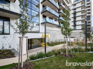 Pronájem bytu 2+kk, Praha - Modřany, Československého exilu, 72 m2