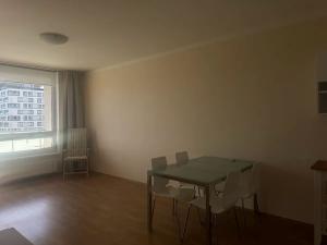 Pronájem bytu 2+kk, Praha - Stodůlky, Svitákova, 55 m2