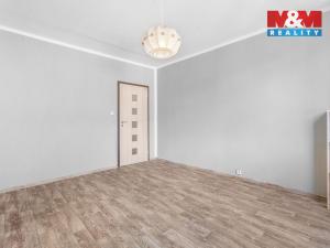 Prodej bytu 3+1, Děčín - Děčín I-Děčín, Kaštanová, 74 m2
