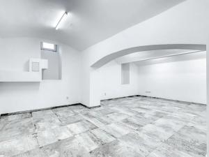 Prodej kanceláře, Praha - Libeň, Vacínova, 66 m2