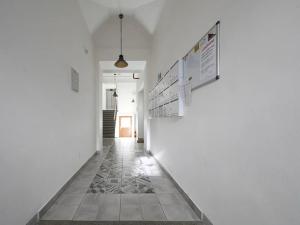 Prodej kanceláře, Praha - Libeň, Vacínova, 66 m2
