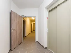 Pronájem bytu 2+kk, Praha - Hodkovičky, Šífařská, 54 m2