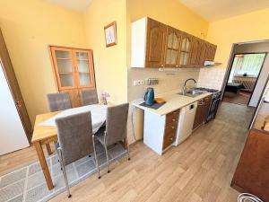 Prodej bytu 3+1, Jihlava, Březinova, 75 m2
