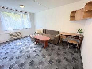 Prodej bytu 3+1, Jihlava, Březinova, 75 m2