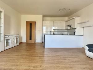 Pronájem bytu 2+kk, Znojmo, Sokolská, 66 m2