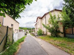 Prodej komerční nemovitosti, Kamenice, Safírová, 800 m2