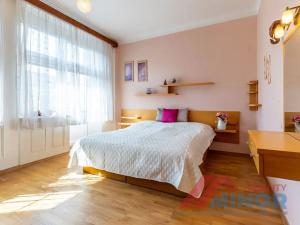 Prodej bytu 3+1, Slaný, Navrátilova, 146 m2