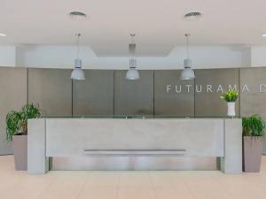 Pronájem kanceláře, Praha - Karlín, Sokolovská, 1400 m2