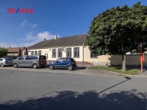 Prodej obchodního prostoru, Čelákovice, Na Hrázi, 650 m2