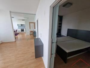 Pronájem bytu 2+kk, Praha - Stodůlky, Petržílkova, 76 m2