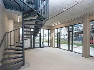 Pronájem obchodního prostoru, Praha - Strašnice, K Červenému dvoru, 129 m2