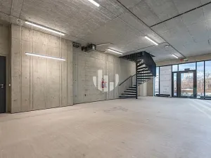 Pronájem obchodního prostoru, Praha - Strašnice, K Červenému dvoru, 129 m2