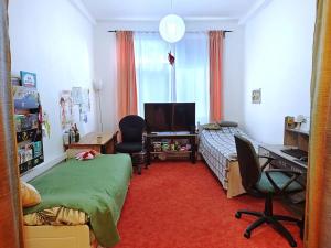 Prodej bytu 3+kk, Milovice, Slepá, 65 m2