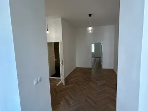 Prodej bytu 2+kk, Praha - Bubeneč, U studánky, 63 m2