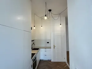 Prodej bytu 2+kk, Praha - Bubeneč, U studánky, 63 m2