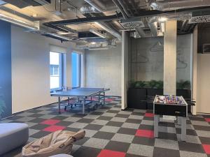 Pronájem kanceláře, Praha - Karlín, Thámova, 485 m2