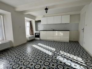 Pronájem bytu 1+kk, Studená, nám. Sv. J. Nepomuckého, 28 m2