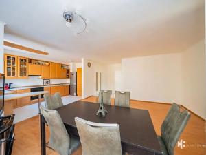 Pronájem bytu 4+kk, Praha - Žižkov, Pod Parukářkou, 109 m2