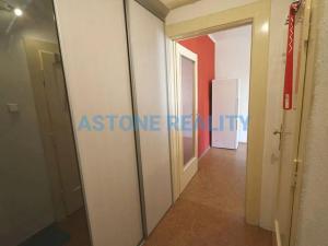 Pronájem bytu 2+kk, Praha - Nusle, U Slovanské pojišťovny, 54 m2
