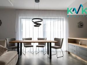 Prodej rodinného domu, Hájek, 228 m2