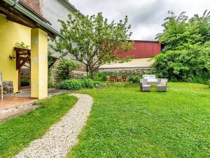 Prodej vícegeneračního domu, Bouzov, 420 m2