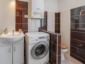 Prodej bytu 2+1, Děčín, Podmokelská, 53 m2