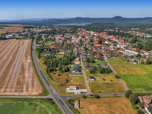 Prodej obchodního prostoru, Doksy, 69 m2