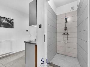 Prodej obchodního prostoru, Nový Bor, Česká, 325 m2