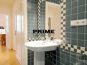 Pronájem bytu 3+1, Praha - Nové Město, Odborů, 102 m2
