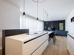 Pronájem vily, Praha - Horní Měcholupy, U Golfu, 188 m2
