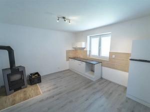 Prodej vícegeneračního domu, Pěčice, 206 m2