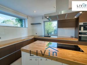Prodej rodinného domu, Šternberk, Vinný vrch, 300 m2
