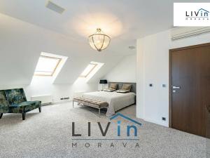 Prodej rodinného domu, Šternberk, Vinný vrch, 300 m2
