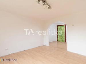 Prodej rodinného domu, Petrovice u Karviné, 66 m2