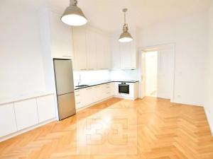 Prodej bytu 3+kk, Praha - Nové Město, Dittrichova, 87 m2
