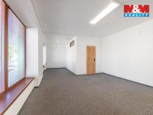 Pronájem obchodního prostoru, Otrokovice - Kvítkovice, tř. Osvobození, 53 m2