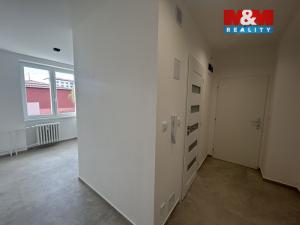 Pronájem bytu 2+1, Ústí nad Labem - Bukov, 17. listopadu, 52 m2