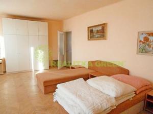 Pronájem bytu 3+1, Soběslav, náměstí Republiky, 90 m2