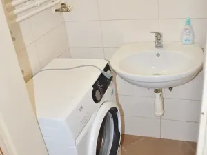 Pronájem bytu 2+kk, Praha - Žižkov, Ježkova, 50 m2